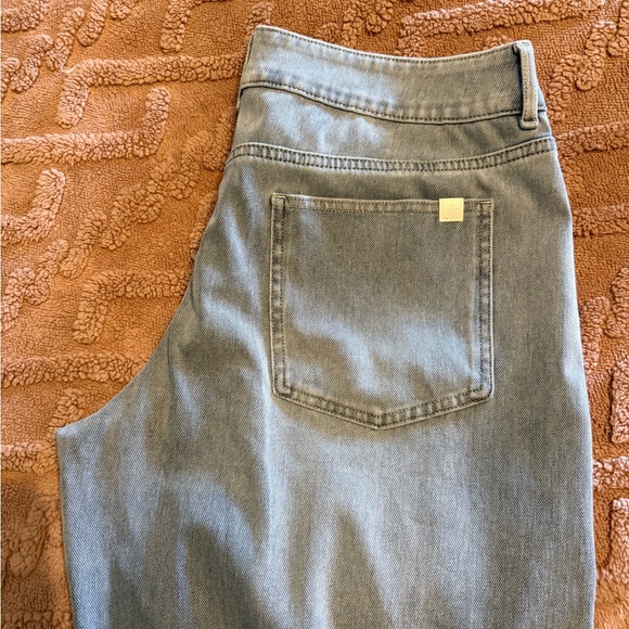 HALARA Sky Blue Flare Jeans - Picture 6 of 8